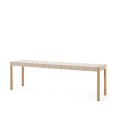 Banc Betty TK5, oak, assise en ruban de lin tressé naturel