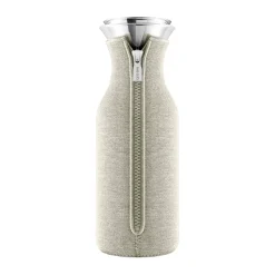 Carafe rafraîchissante Eva Solo à housse tissée, Coconut