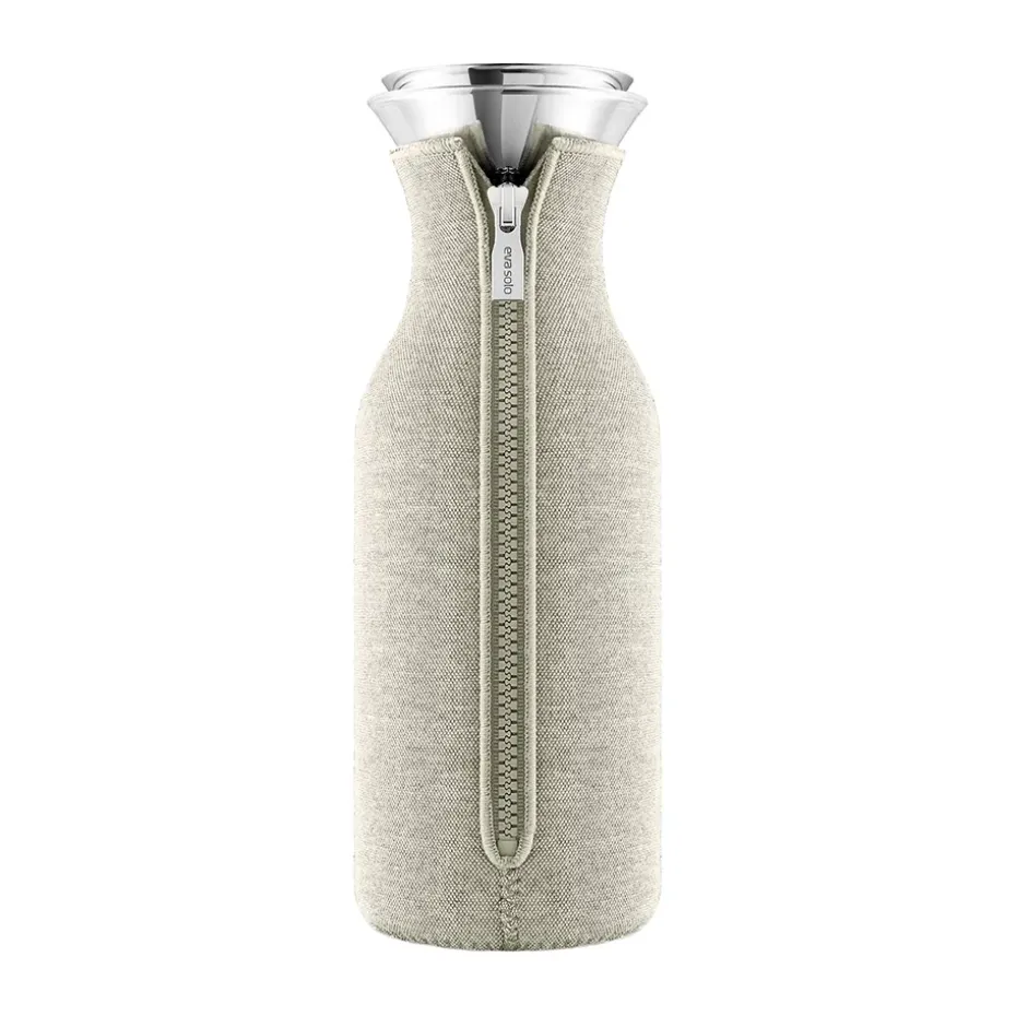 Carafe rafraîchissante Eva Solo à housse tissée, Coconut
