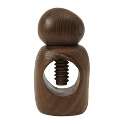Casse-noix Cairn, Dark Brown